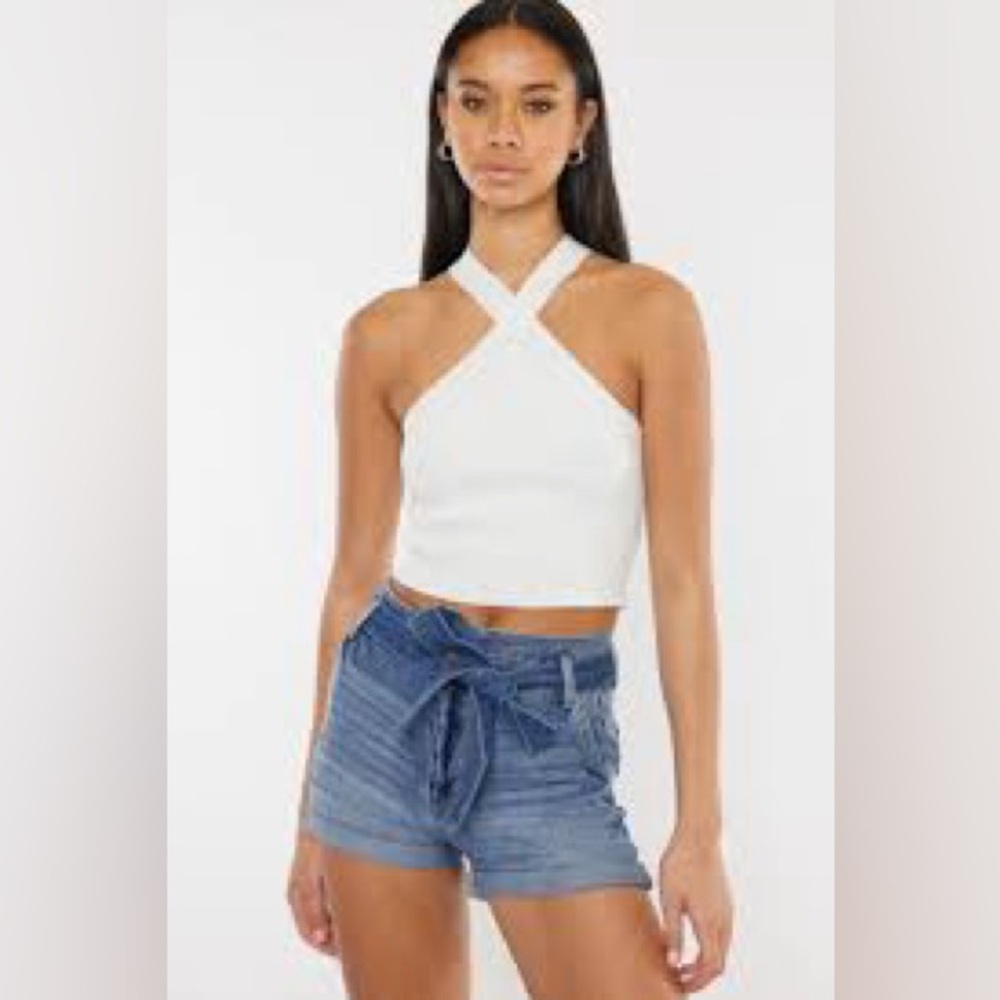 Kancan high rise belted shorts size 28